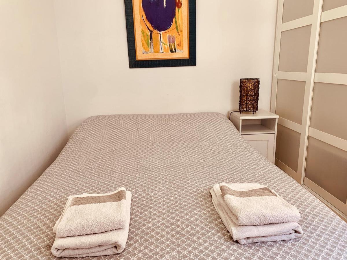 Apartamento En Primera Linea De Mar L'Ampolla Luaran gambar